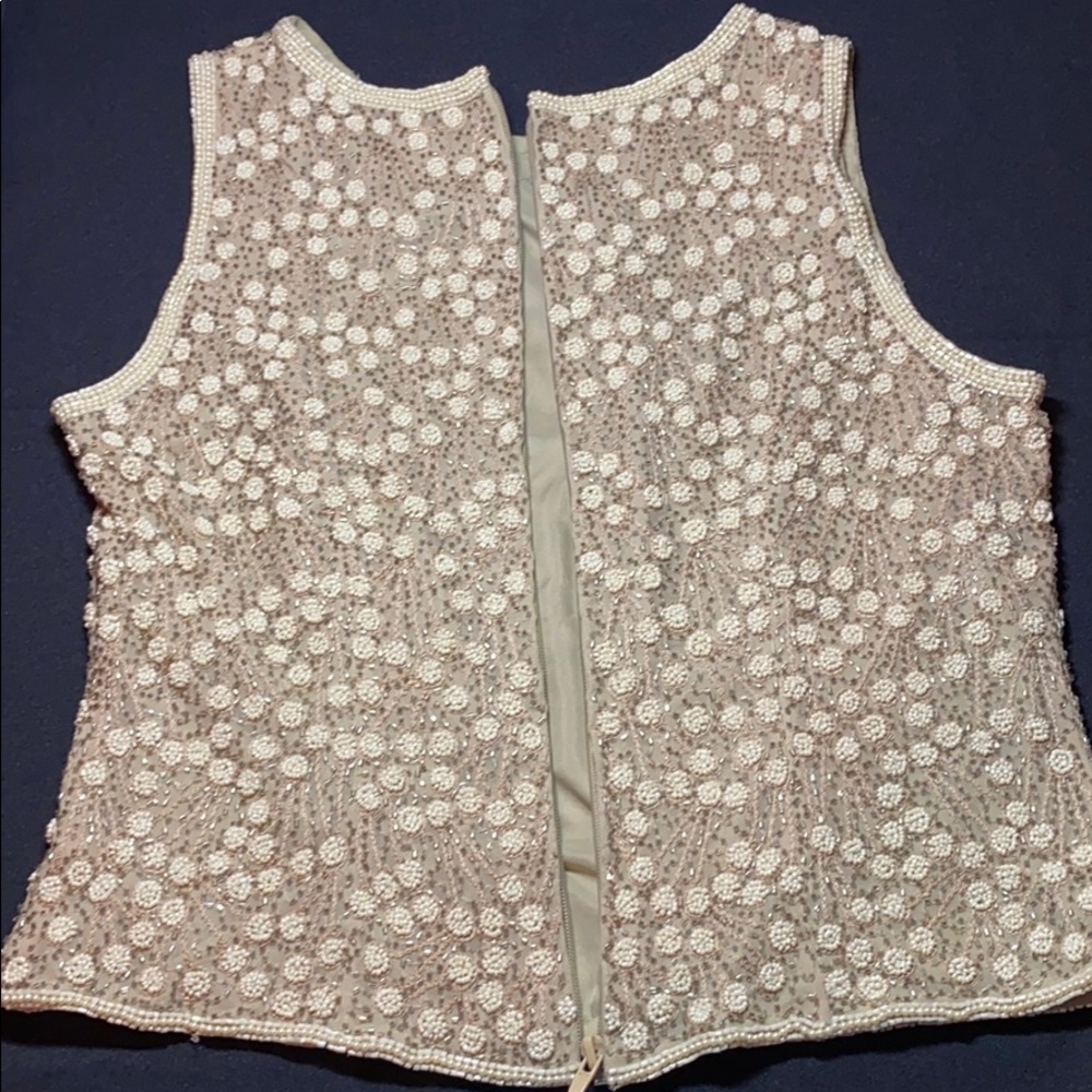 Adorable beaded top. Zips in the back. Gorgeous!!!